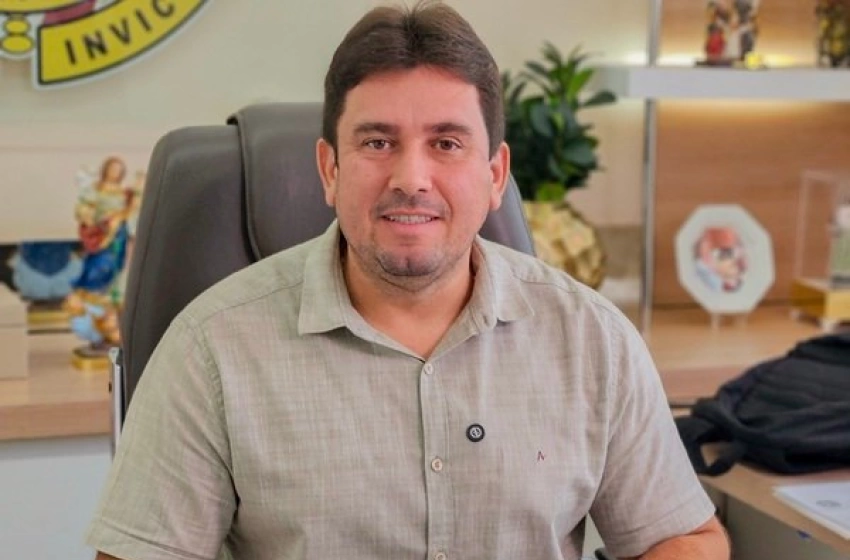 Imagem Prefeito de Sousa, Helder Carvalho