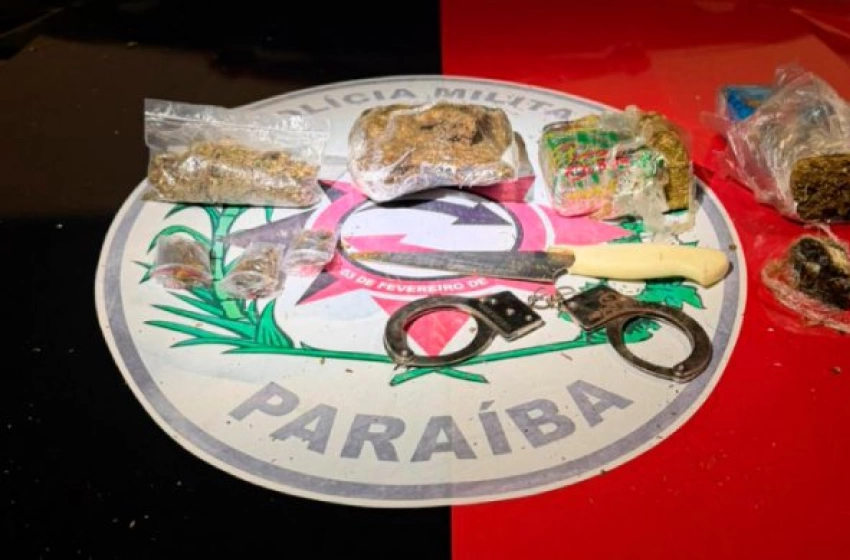 Imagem Drogas apreendidas em ação da PM