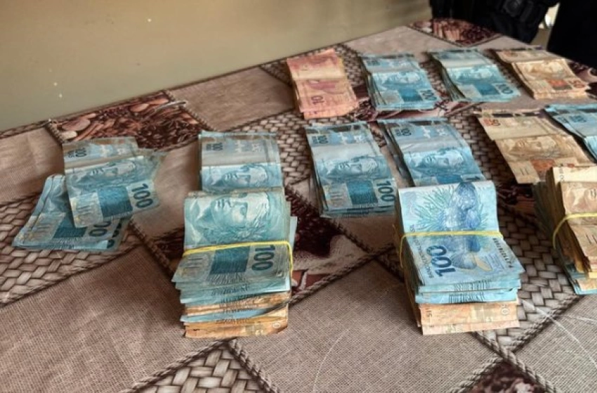 Imagem Dinheiro apreendido na Operação Código Branco
