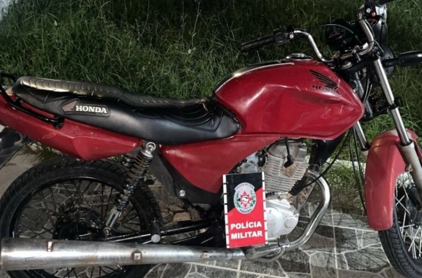 Imagem Moto adulterada apreendida pela polícia militar em São Bentinho 