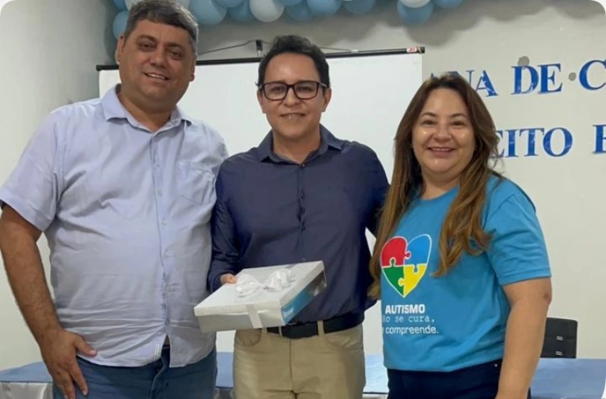 Imagem Pefeito, Thially Aristoteles, Dr. Alamo Abrantes, e Primeira Dama, Sonaria 