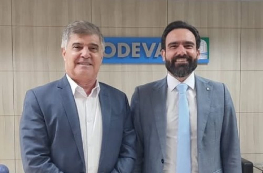 Imagem Wellington Roberto e o presidente da CODEVASF, Dr. Lucas Felipe