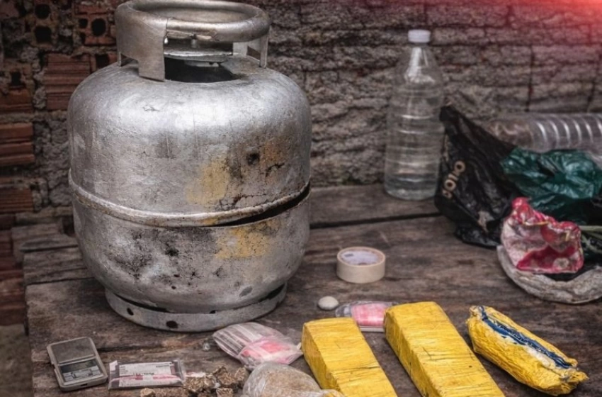 Imagem Drogas apreendidas pela polícia militar em São Bento 