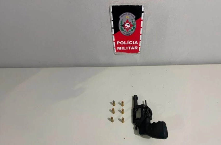 Imagem Arma apreendida pela polícia militar em Santa Rita 
