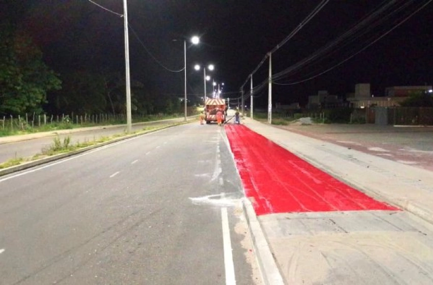 Imagem Serviços de sinalização viária em 46 bairros na Capital