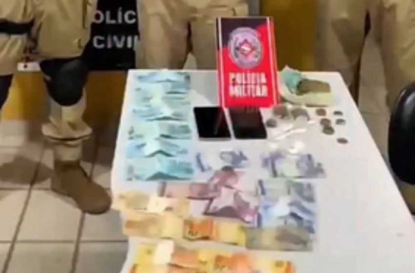 Imagem Drogas apreendidas em ação da PM