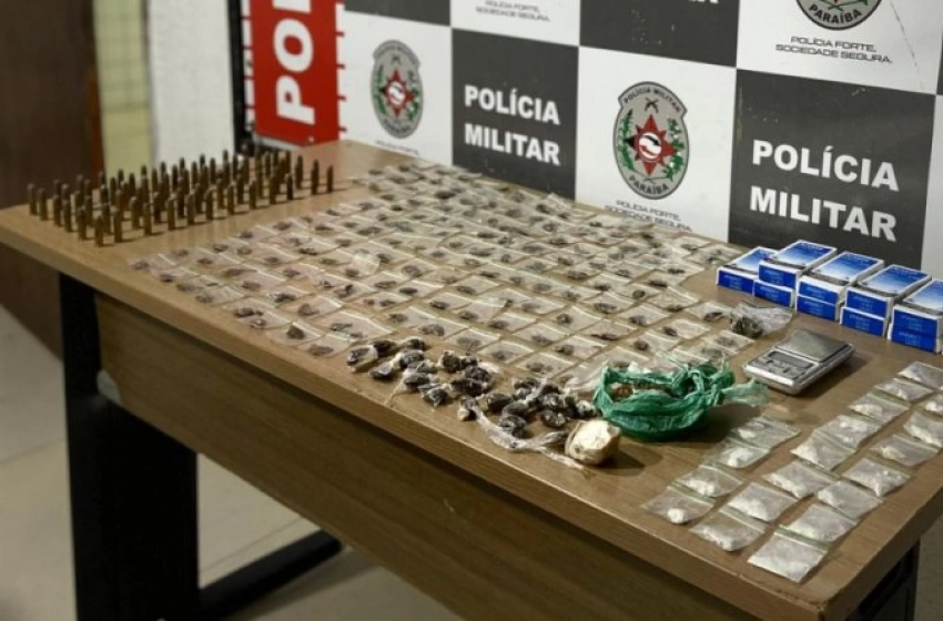 Imagem Drogas apreendidas pela polícia militar em João Pessoa 