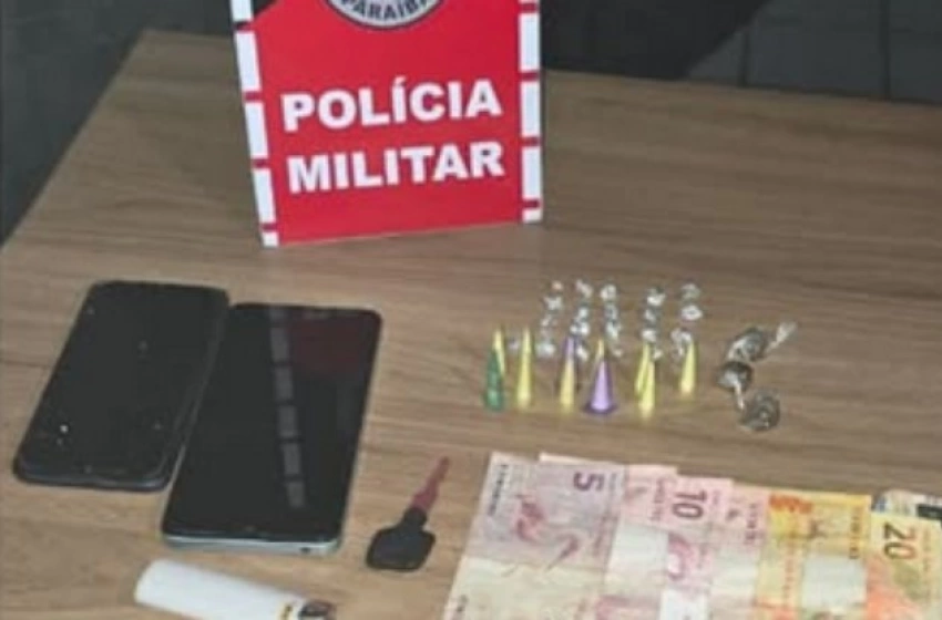 Imagem Material ilícito apreendido em ação da Polícia Militar