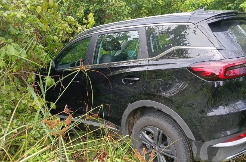 Imagem Veículo roubado recuperado pela Polícia Civil, em Campina Grande 