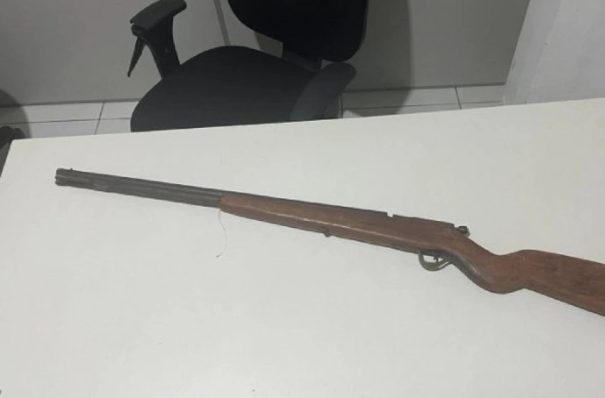 Imagem Arma de fogo apreendida em ação da PM
