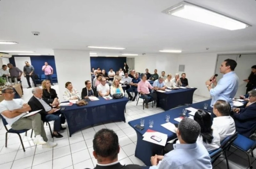 Imagem Lucas Ribeiro, Governador