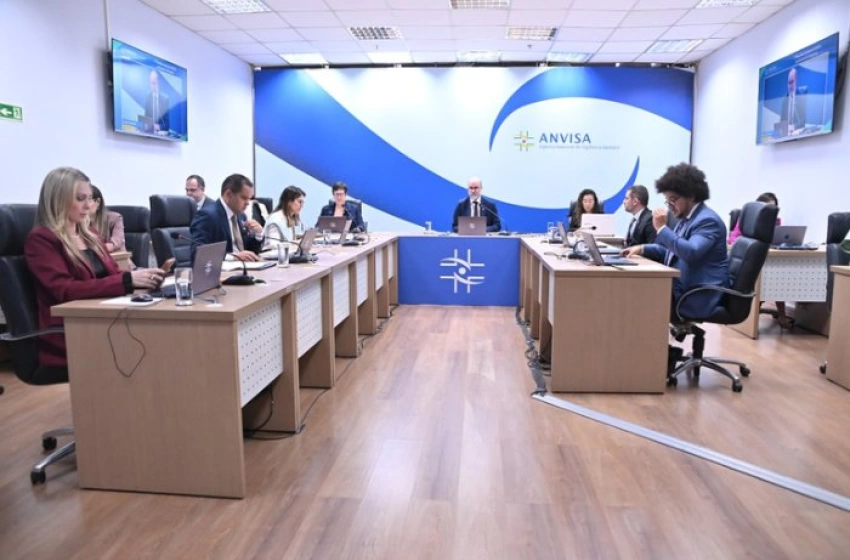 Imagem Análise conjunta de canetas irregulares apreendidas