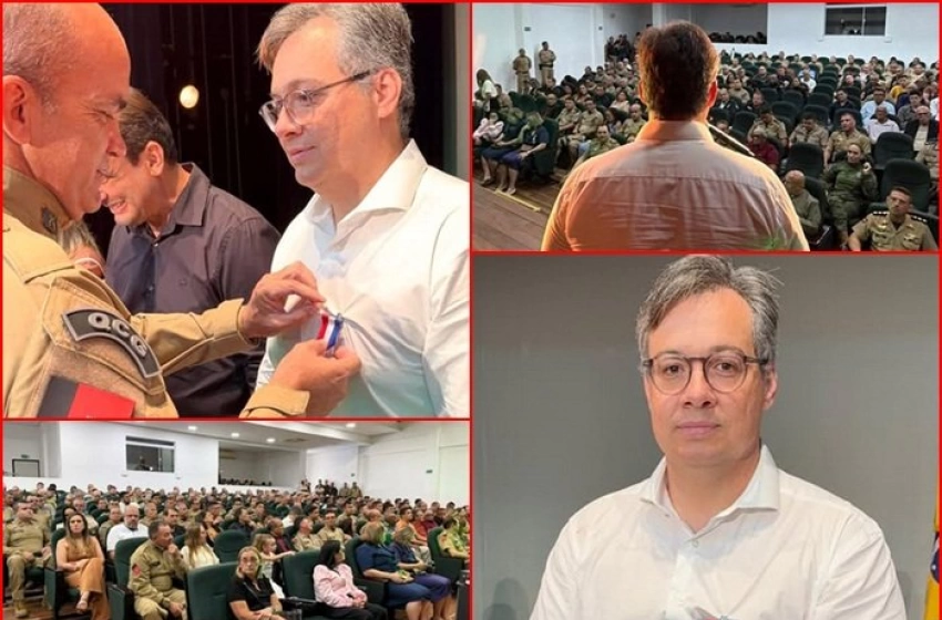 Imagem Júnior Araújo sendo homenageado pela PM da Paraíba