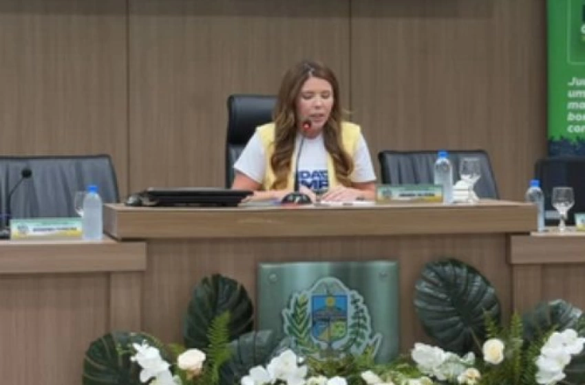 Imagem Presidente da Câmara de Sousa, vereadora Amanda Silveira