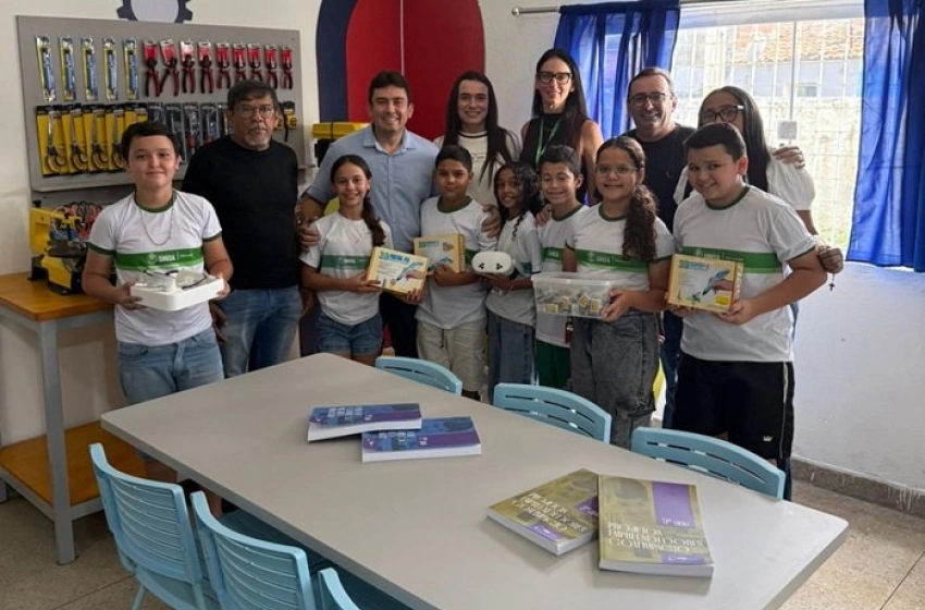 Imagem Entrega de novo Espaço Maker na Escola Maria Estrela de Oliveira