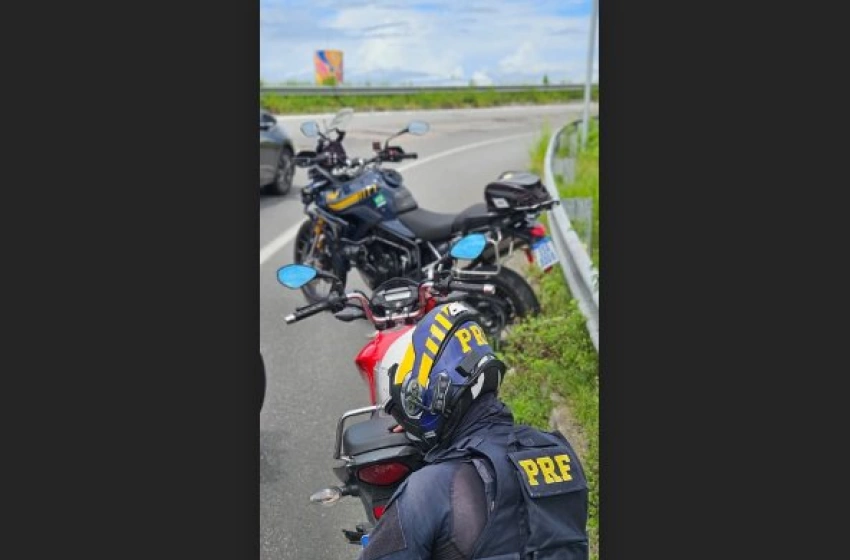 Imagem Motocicleta roubada que circulava com a placa adulterada