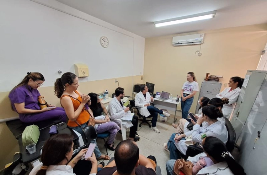 Imagem Capacitação voltada ao fortalecimento das ações de enfrentamento da doença na Atenção Primária à Saúde, em Cajazeiras 