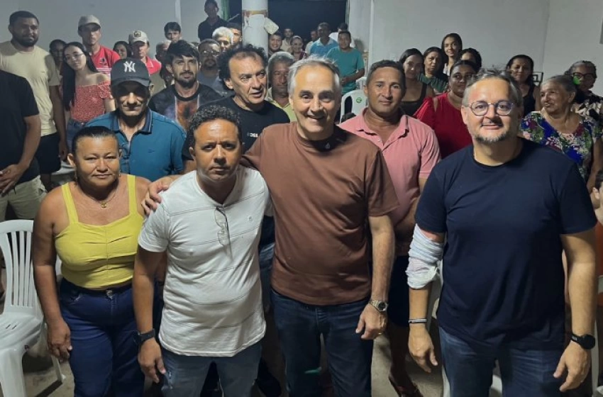 Imagem Luciano e visita a comunidade dos Macacos