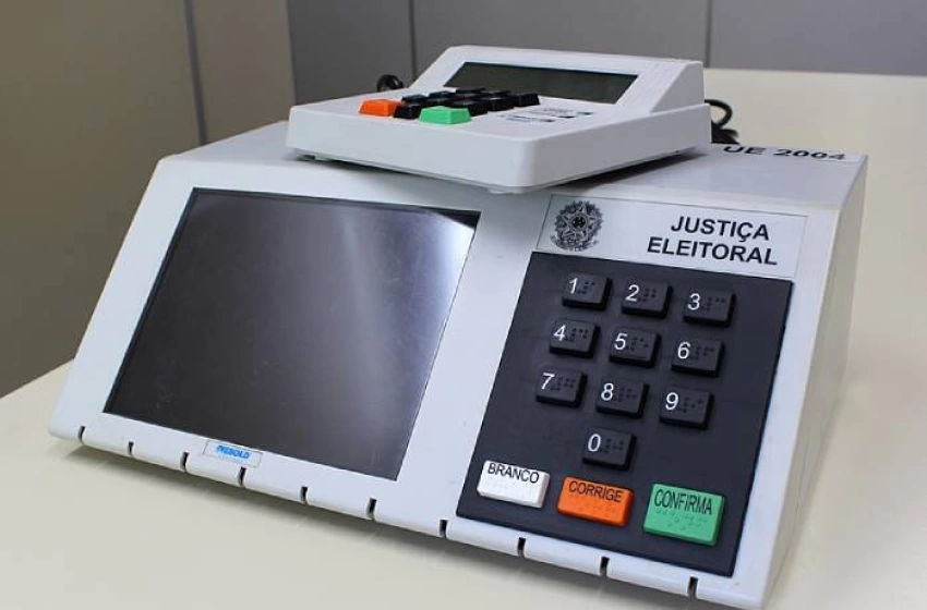 Imagem Testes de segurança na urna eletrônica