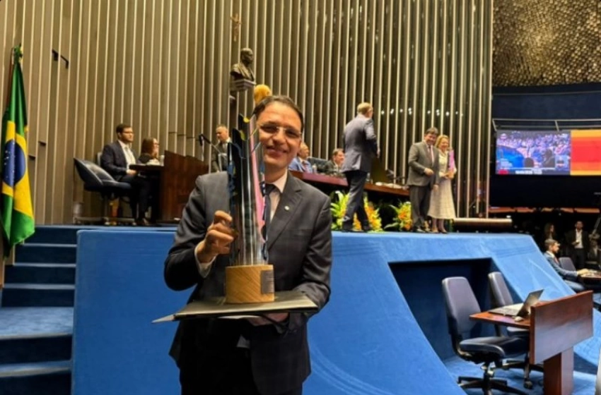 Imagem Secretário de Estado da Educação, Erivonaldo Alves,