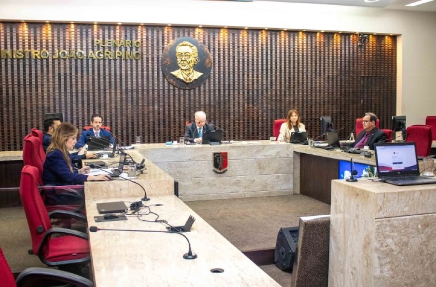 Imagem Sessão do Tribunal de Contas do Estado da Paraíba