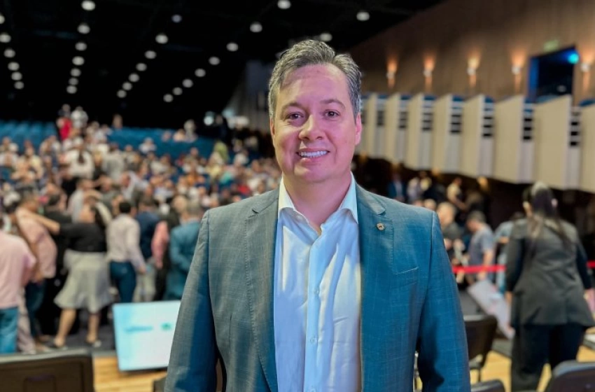 Imagem Deputado estadual Júnior Araújo 