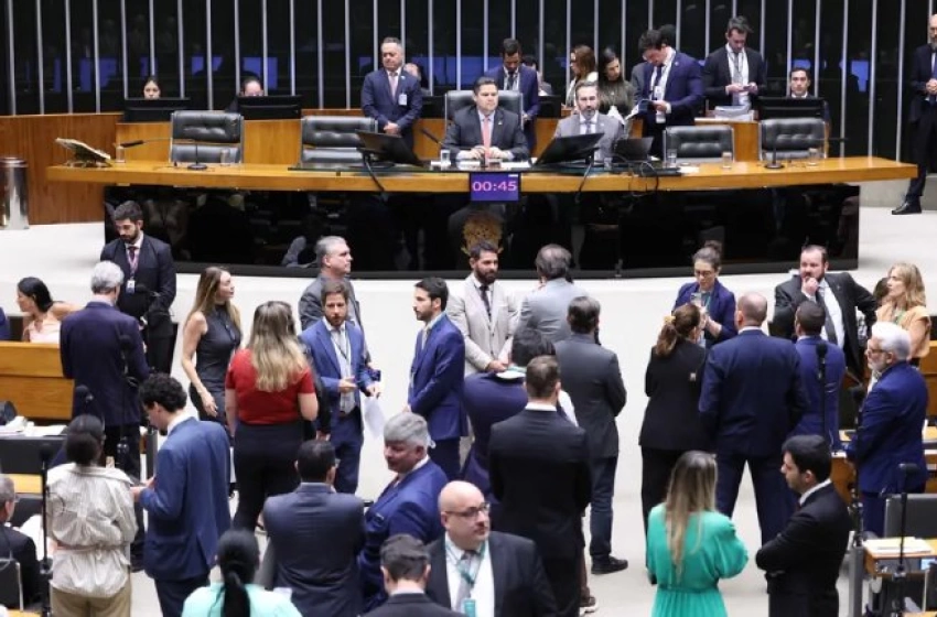 Imagem Sessão no Congresso Nacional