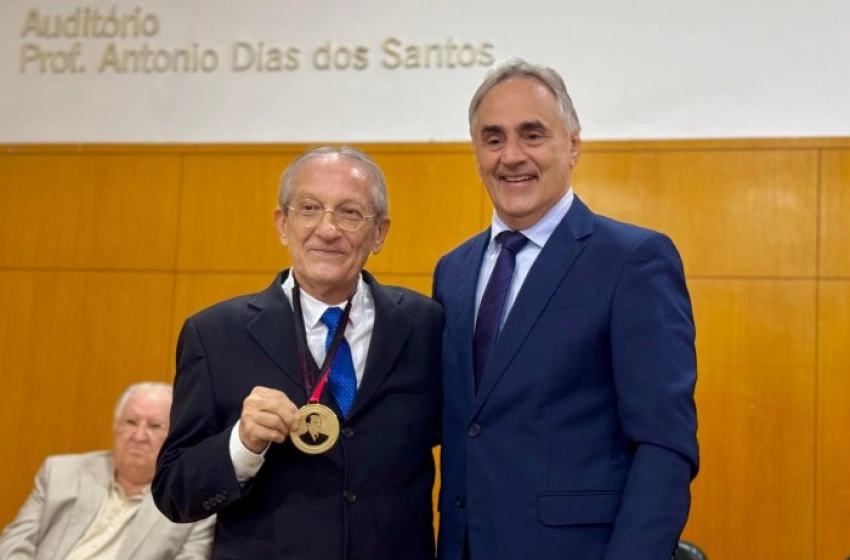Imagem Homenagem ao Dr. José Mário Espínola