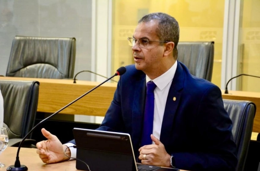 Imagem Deputado Estadual, Jutay Menezes
