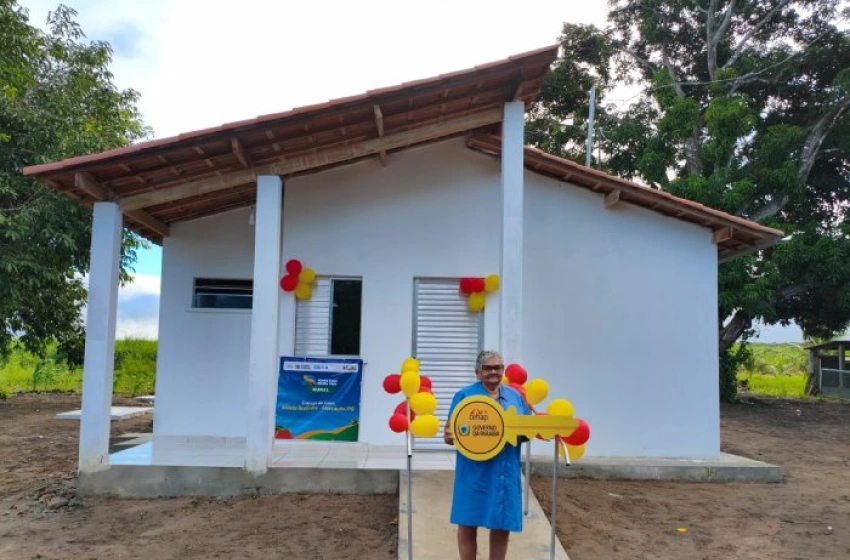 Imagem Entrega de 14 novas moradias rurais