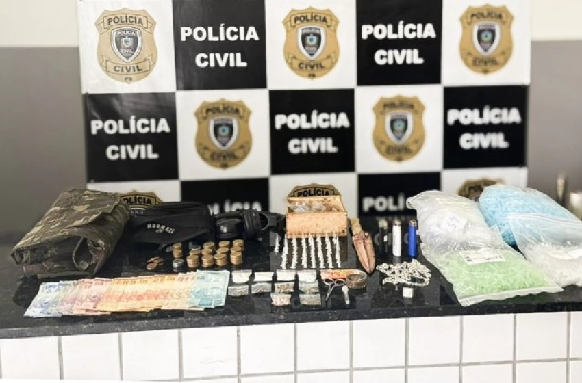 Imagem Drogas apreendidas pela Polícia Civil em Alagoa Grande 