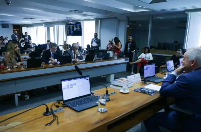 Imagem PEC da escala de trabalho