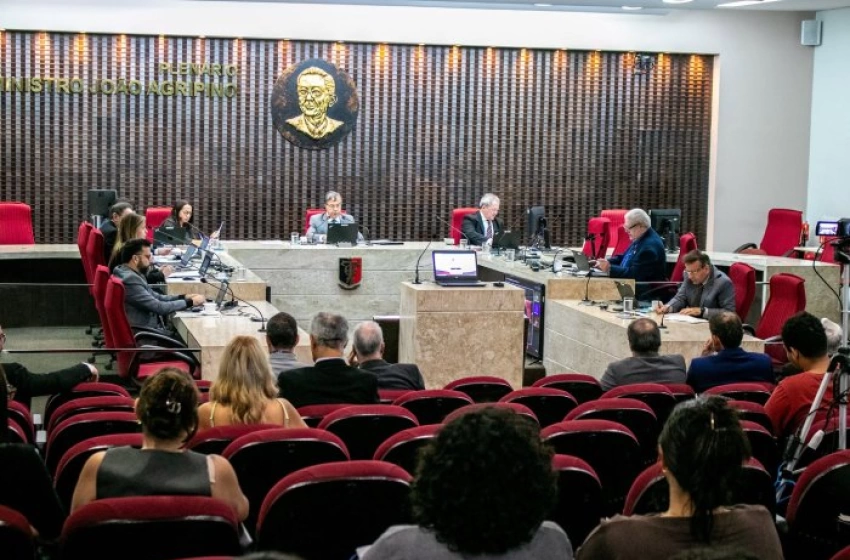 Imagem Sessão do Tribunal de Contas do Estado da Paraíba