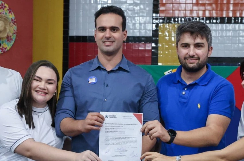 Imagem Governador da Paraíba, Lucas Ribeiro em Esperança 