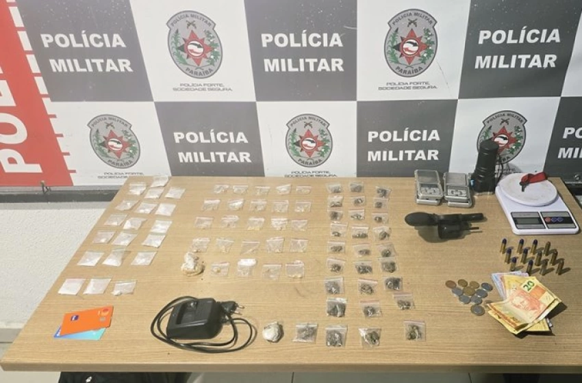 Imagem Drogas apreendidas pela polícia militar na Capital 