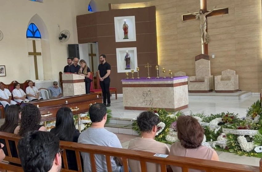 Imagem sepultamento de Chiquinho Selvizo