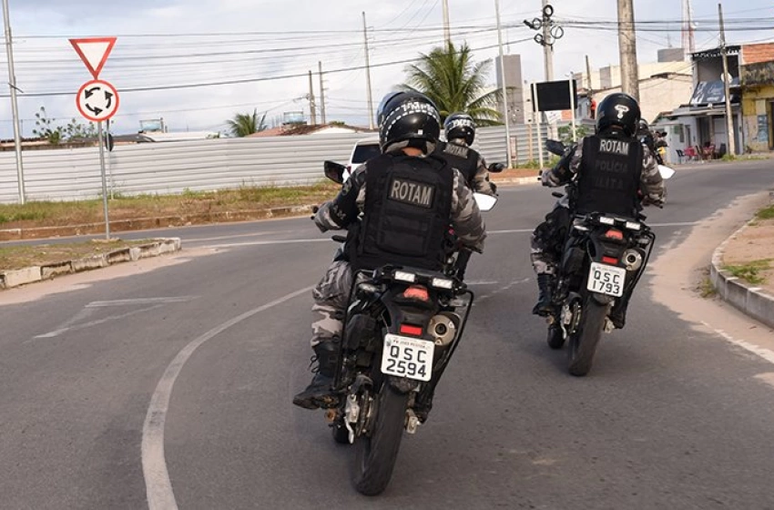 Imagem Policiais militares da ROTAM