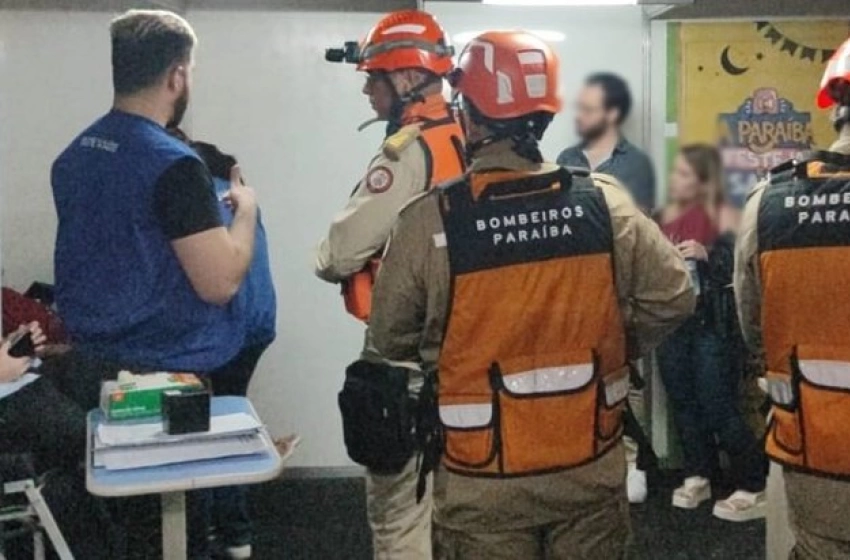 Imagem Posto médico do Hospital Regional de Patos realiza 80 atendimentos no Terreiro do Forró