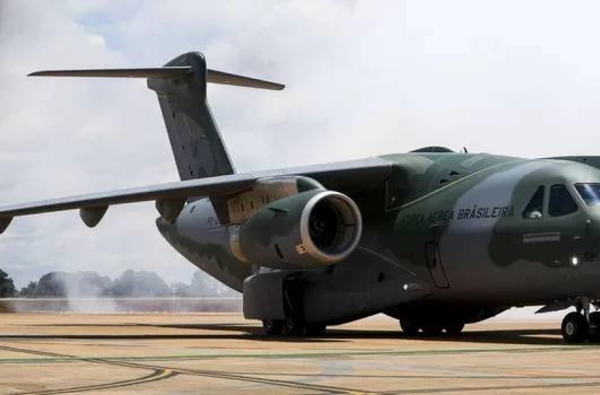 Imagem Avião da FAB
