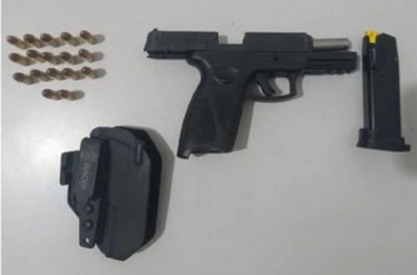 Imagem Arma e munições apreendidas em ação da PM