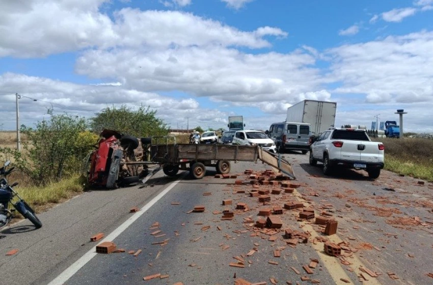 Imagem BR 230 na Cidade de Sousa