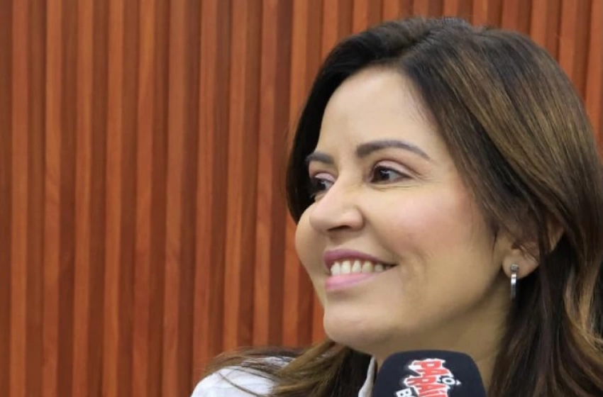Imagem Ex-secretária e pré-candidata a deputada federal, Pollyanna Werton