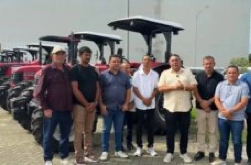 Imagem Assentamento Nova Vida I recebe trator para fortalecer a agricultura familiar em Aparecida