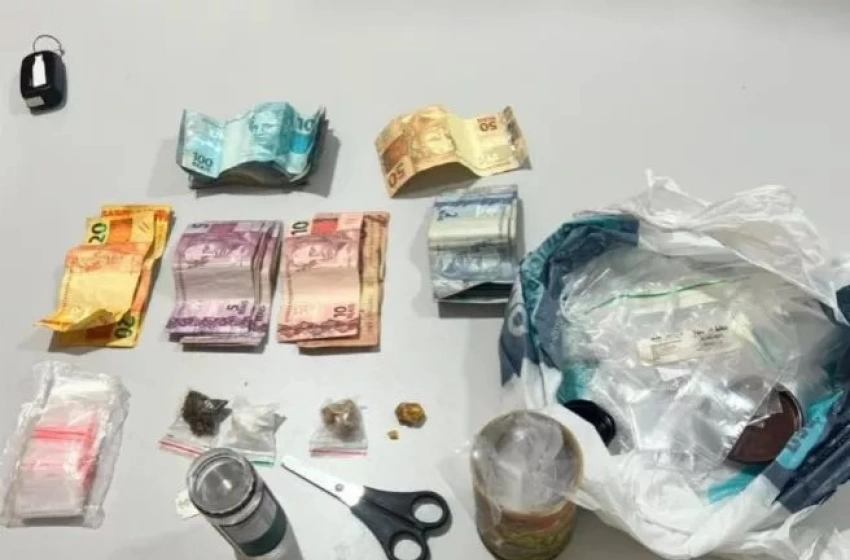 Imagem Material ilícito apreendido em ação da PM