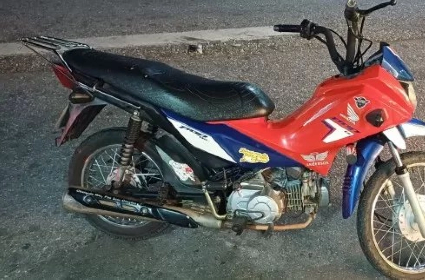 Imagem Moto apreendida em ação da PRF
