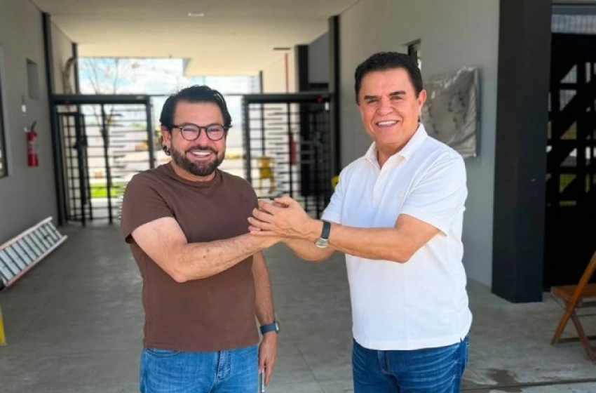 Imagem Empresário Zenildo Oliveira e o deputado federal Wilson Santiago 