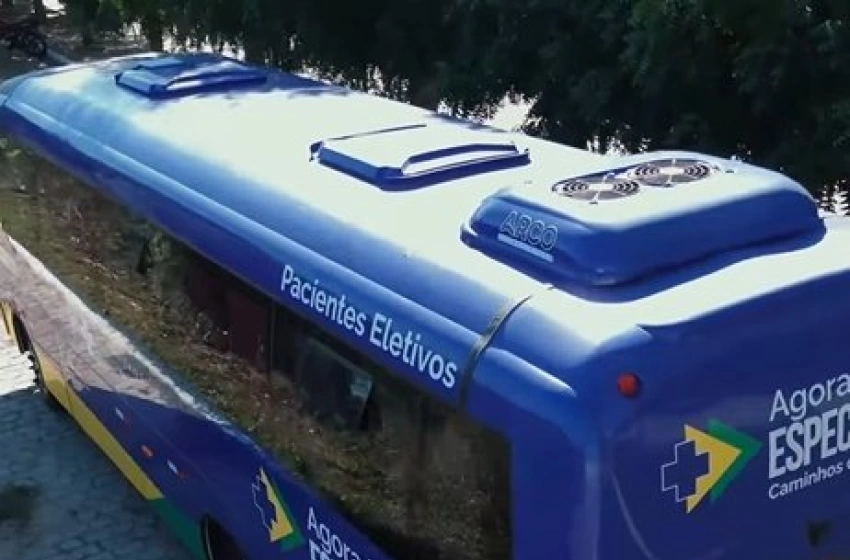 Imagem Ônibus que transporta os pacientes de Aparecida para João Pessoa 