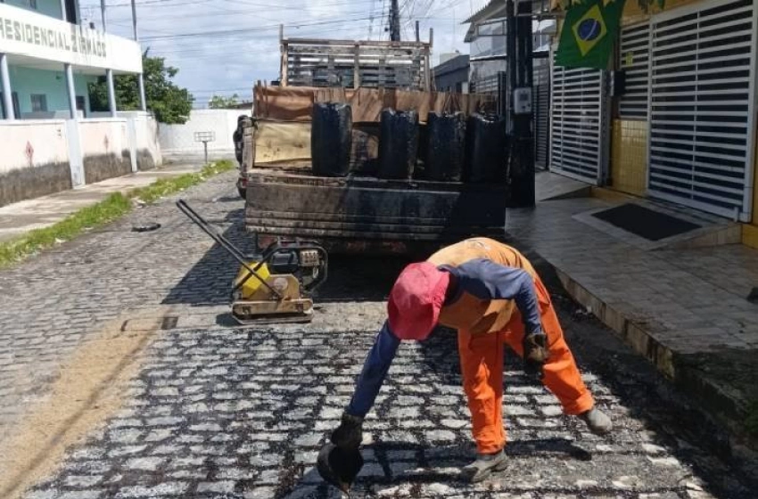 Imagem Operação tapa-buraco em 50 bairros da Capital