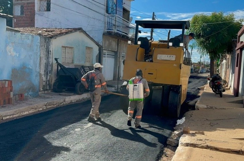 Imagem Asfalto no Frei Damião