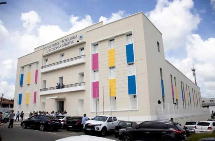 Imagem Escola Técnica Estadual de Arte, Tecnologia e Economia Criativa Poeta Juca Pontes